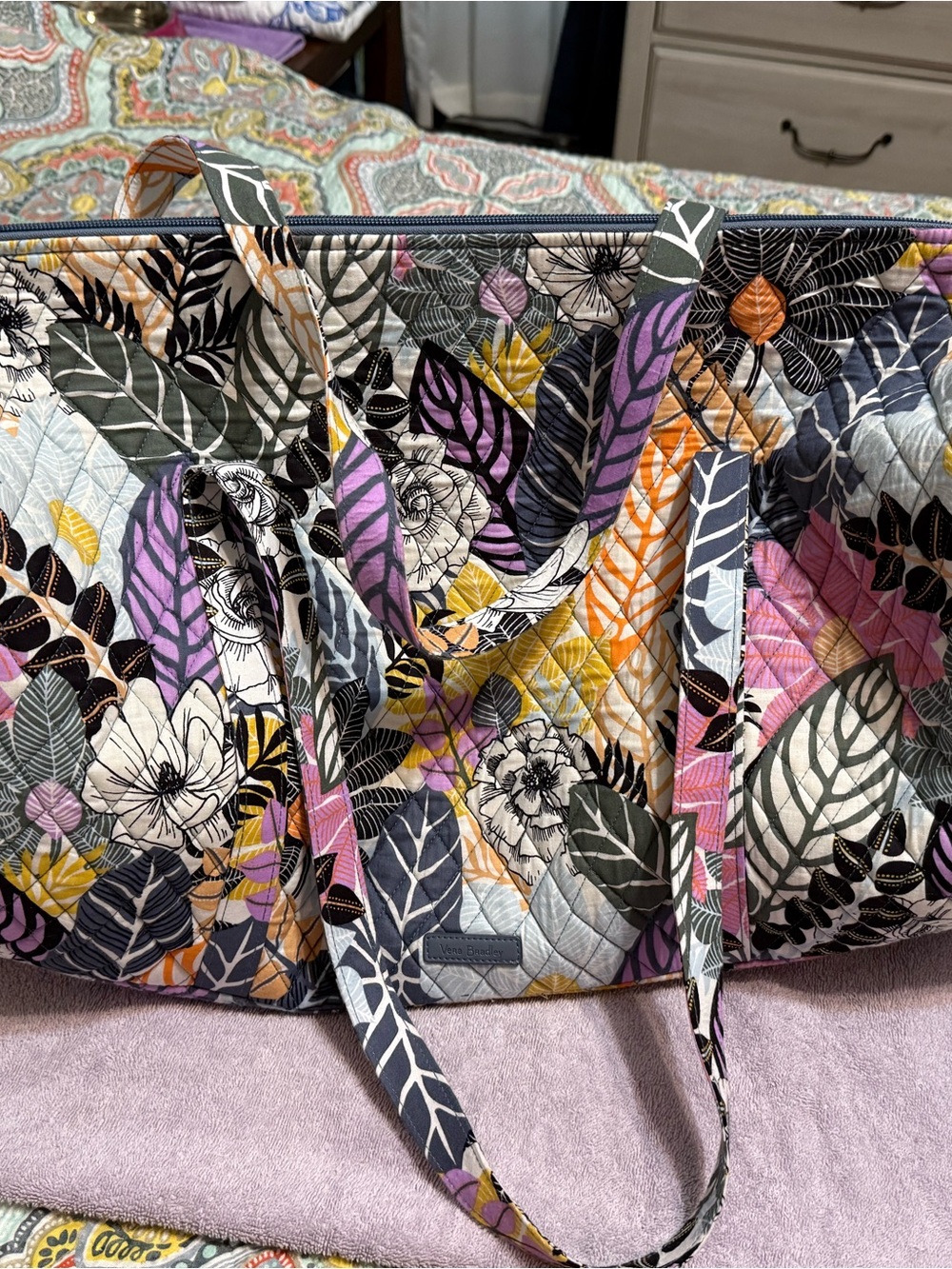 Vera Bradley Duffle (like new)
